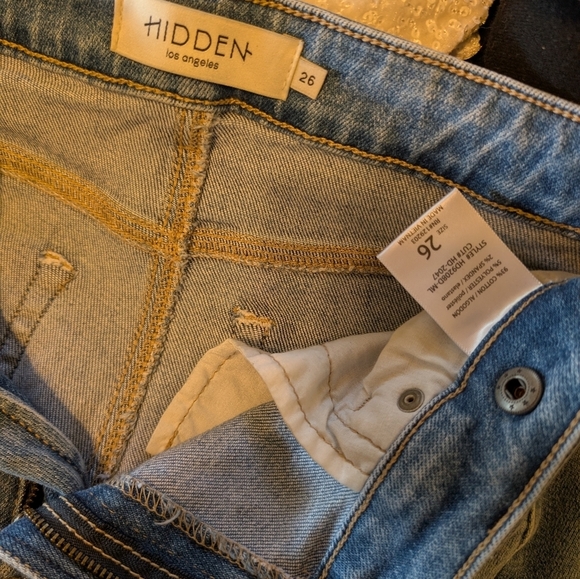 Jeans - Picture 5 of 5